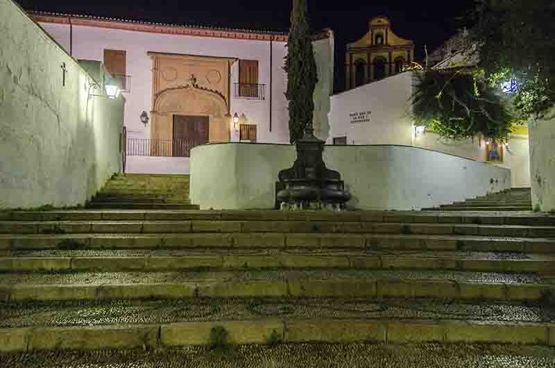 Córdoba 231 - Cuesta del Bailio - imagen nocturna.jpg